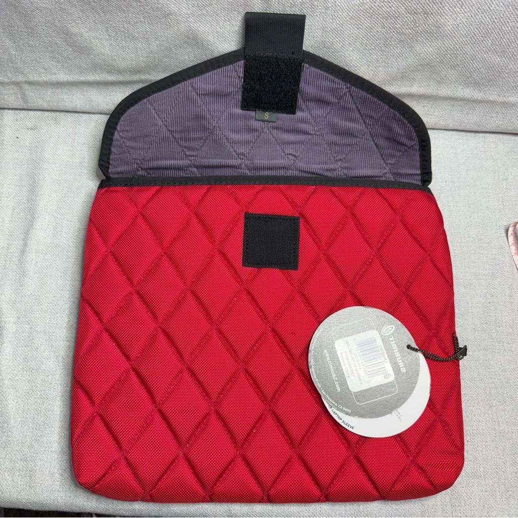 Nwt - Timbuk2 Red Quilted Laptop Sleeve With Black Trim (Size S) — image 3 of 8